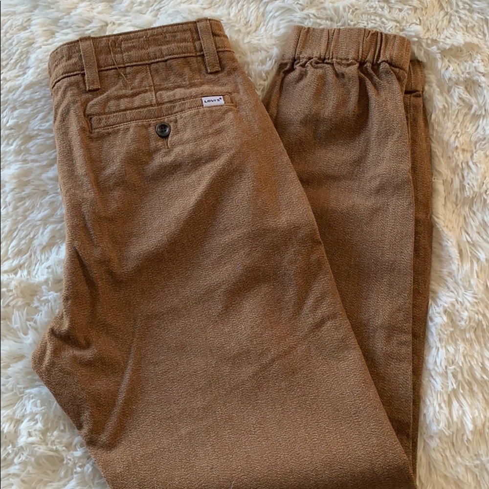 Levis pants